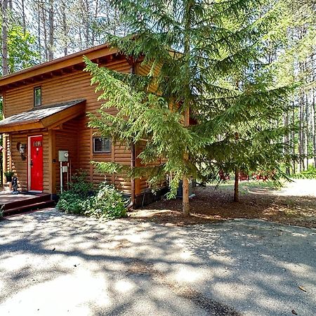 Crystal Mountain Cabin-Shuttle Pass Included! Thompsonville Exterior photo